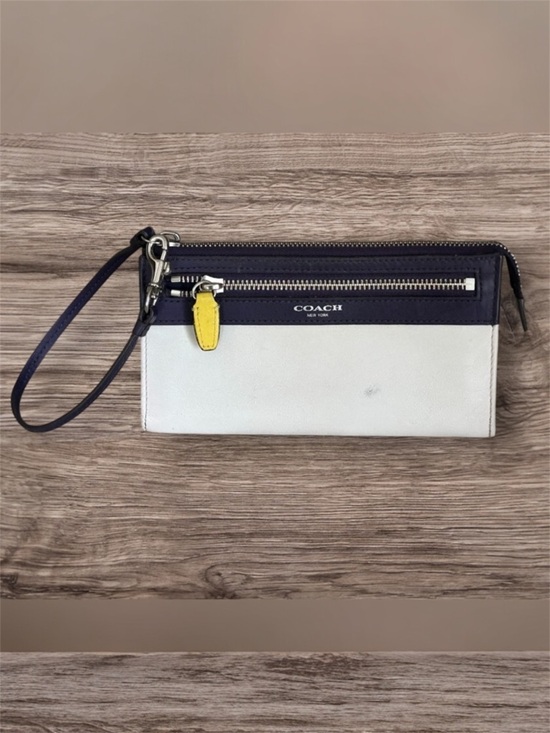 Coach Handbags - Coach Leather Legacy Zippy Wristlet Wallet Colorblock Purple White